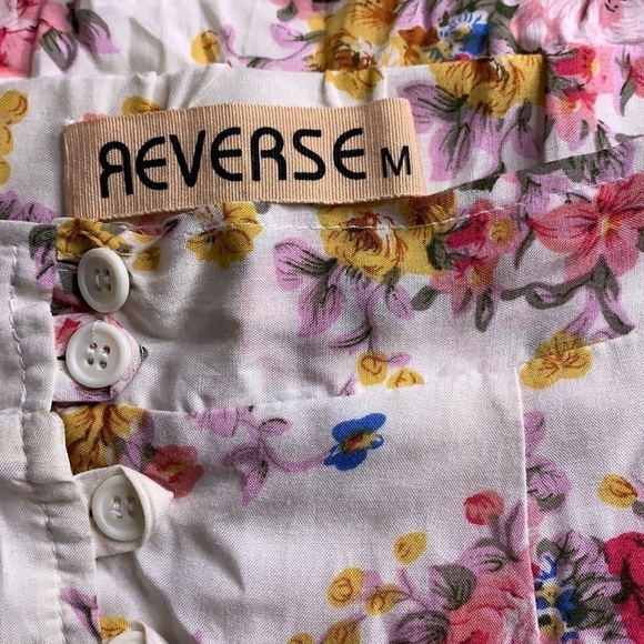 Reverse floral maxi button front skirt with front slit 90s style small - Picture 5 of 5